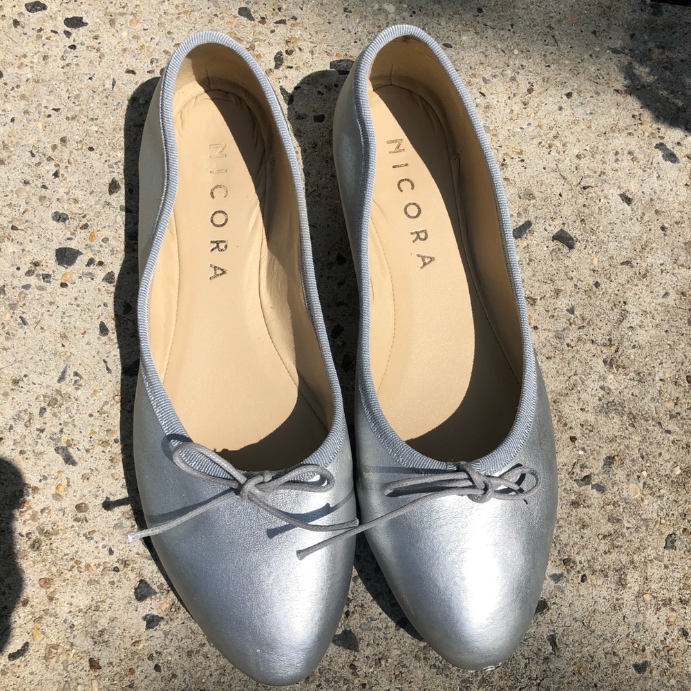 Nicora  Leela flats 8/39